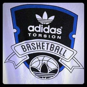 Adidas Athletic T-shirt Size Medium